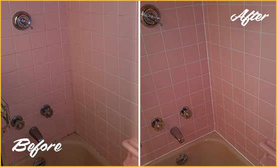Before and After Picture of a Cockrell Hill Bathtub Caulked to Eliminate Mold